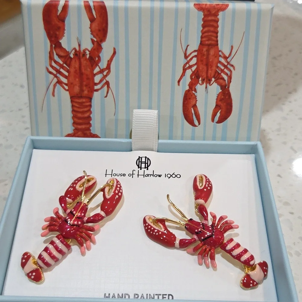 🦞🔹️House of Harlow 🔹️1960 Red Lobster Stud Hand Painted  Earrings